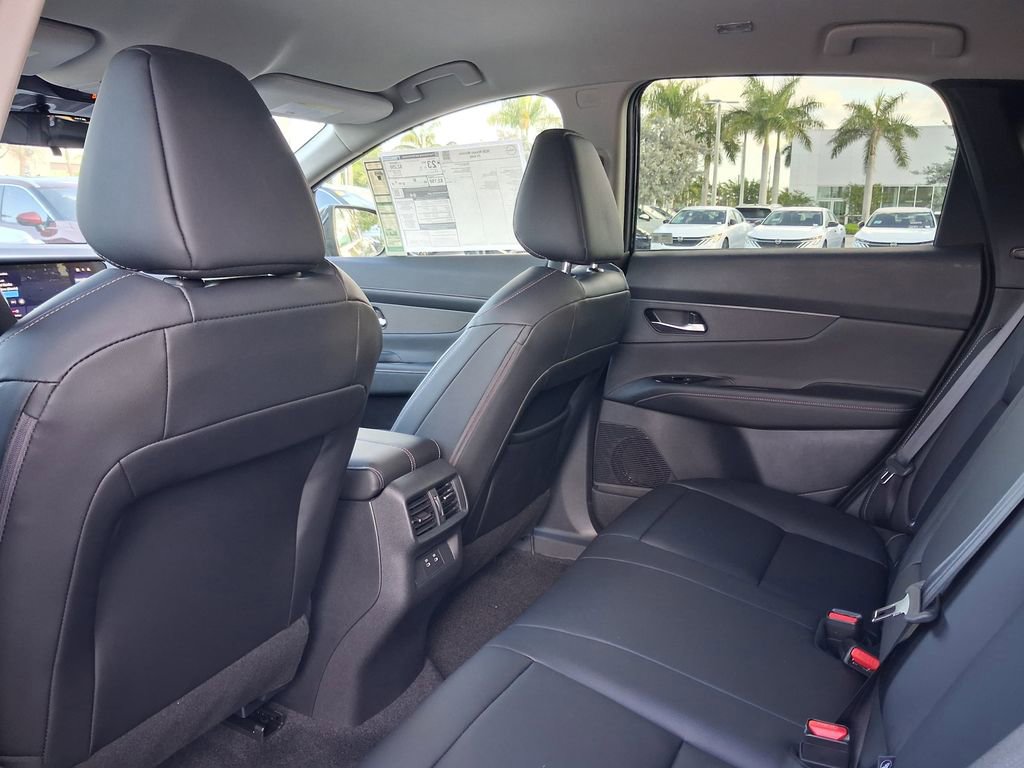New 2026 Nissan Murano SV AWD/4WD image 5
