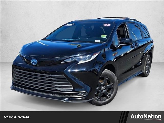 Used 2025 Toyota Sienna XLE Woodland Edition video 1