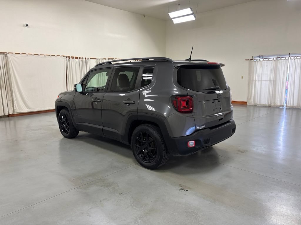 Used 2020 Jeep Renegade Altitude FWD image 6