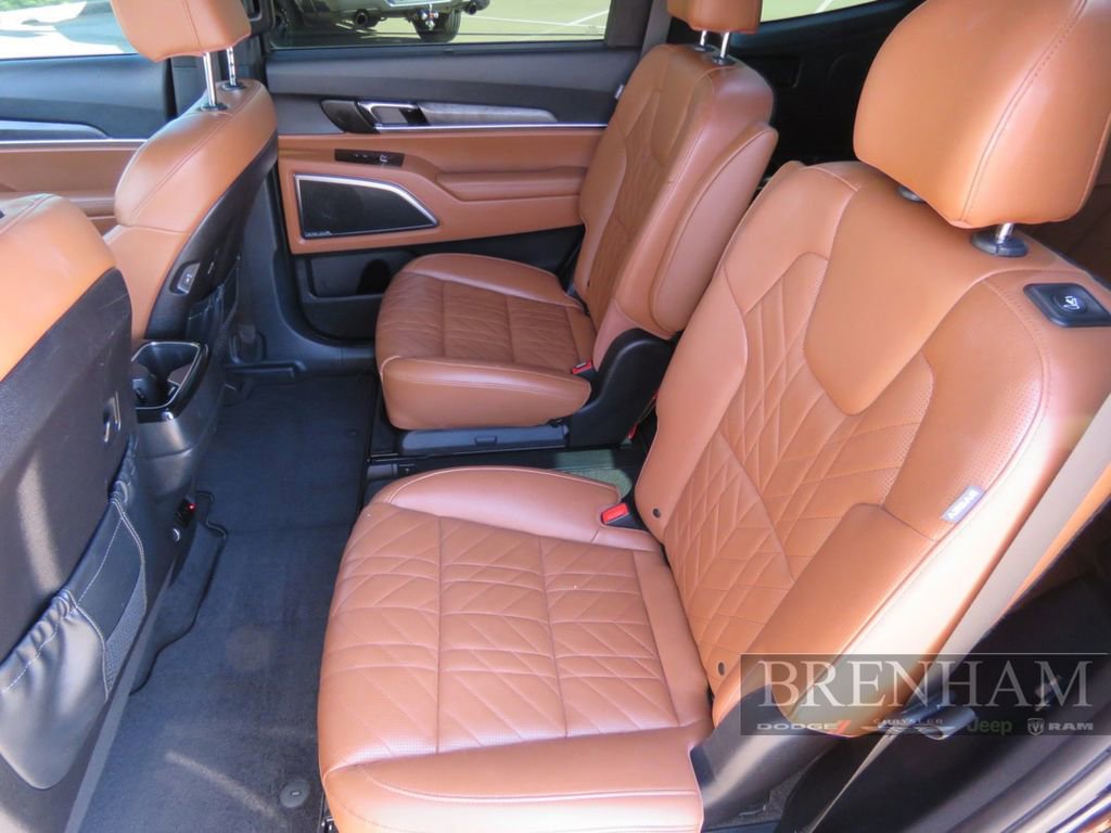 Used 2024 Kia Telluride SX Prestige X-Line image 17