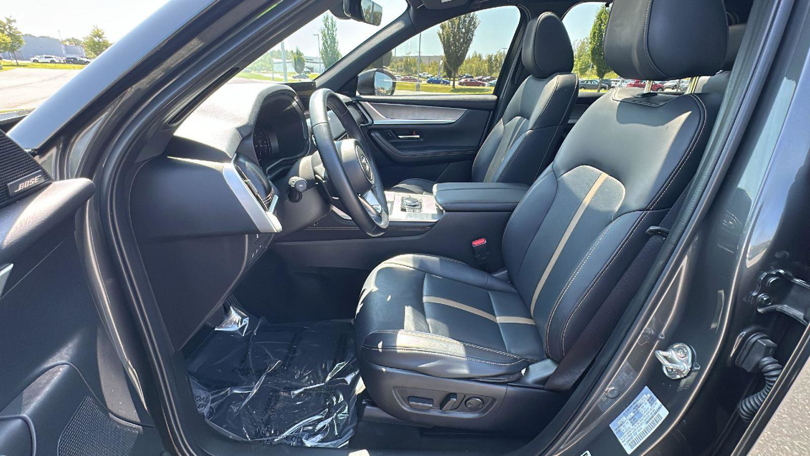 Certified 2024 MAZDA CX-90 Plug-In Hybrid w/ Premium Plus image 29