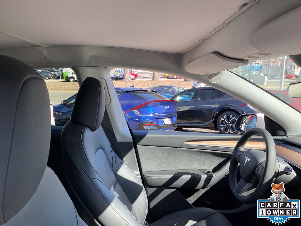Used 2025 Tesla Model Y Performance AWD/4WD image 66