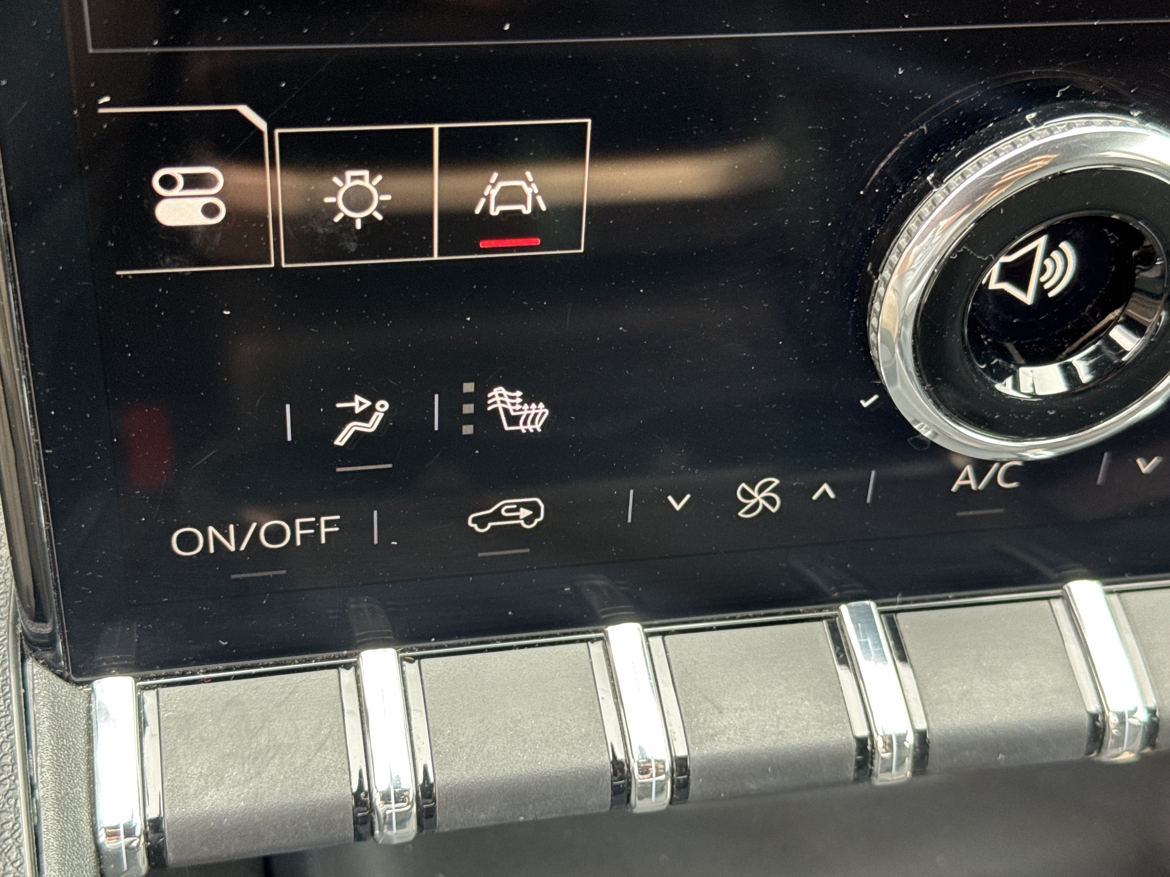 Used 2025 GMC Terrain Elevation w/ Black Edition AWD/4WD image 27
