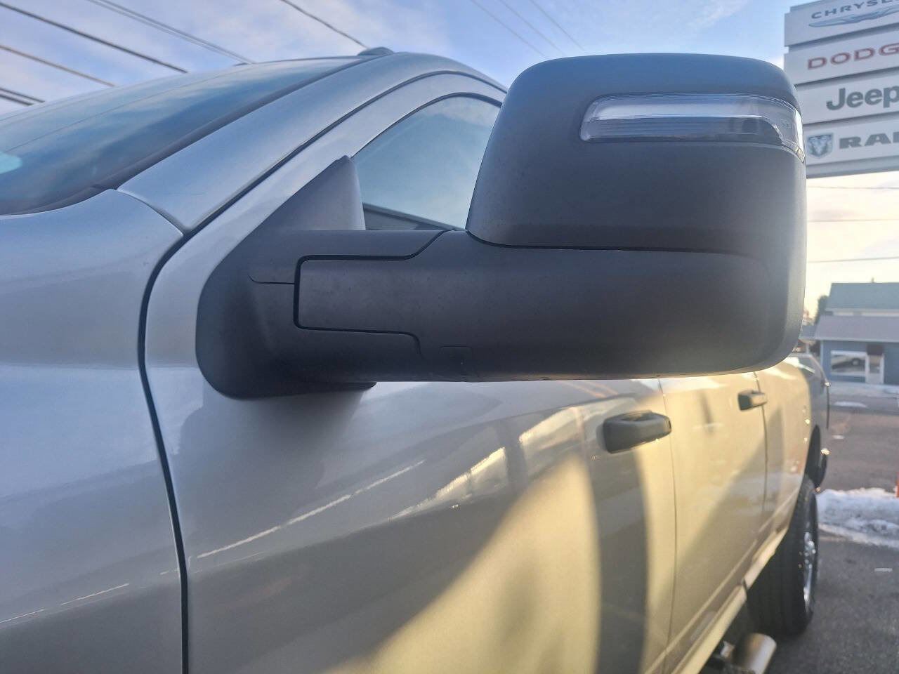 New 2026 RAM 2500 Tradesman w/ Chrome Appearance Group image 9