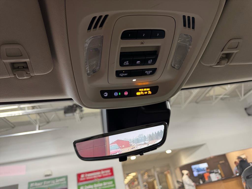 Certified 2023 Buick Envision Avenir image 19