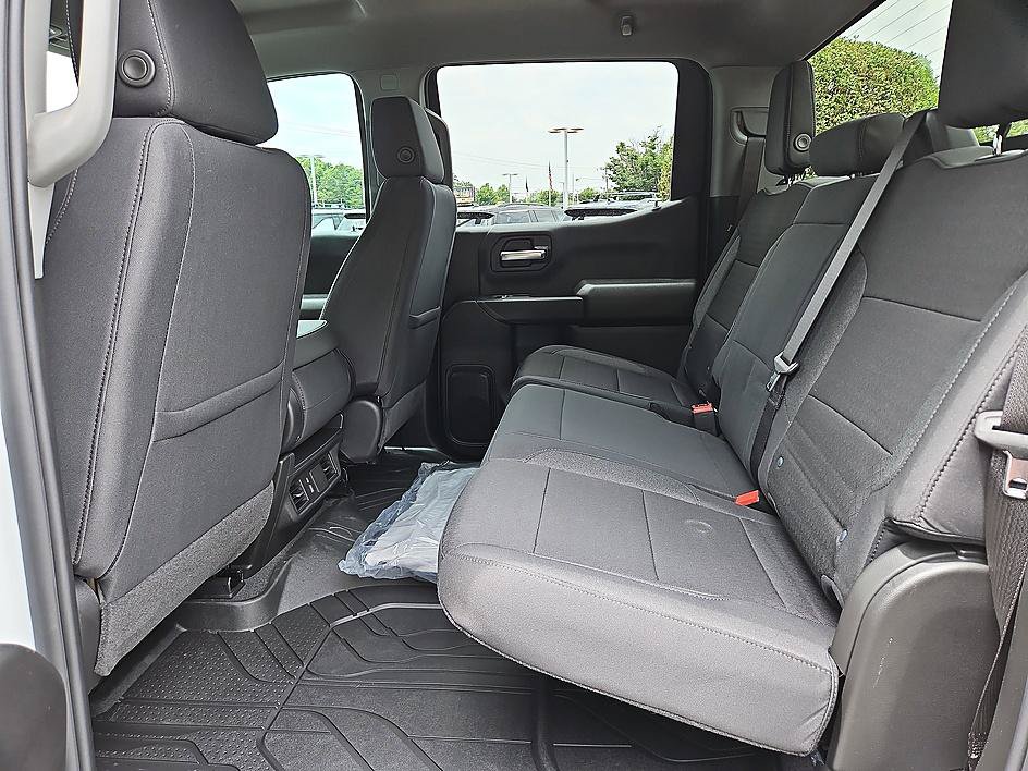 New 2026 Chevrolet Silverado 1500 Custom AWD/4WD image 11
