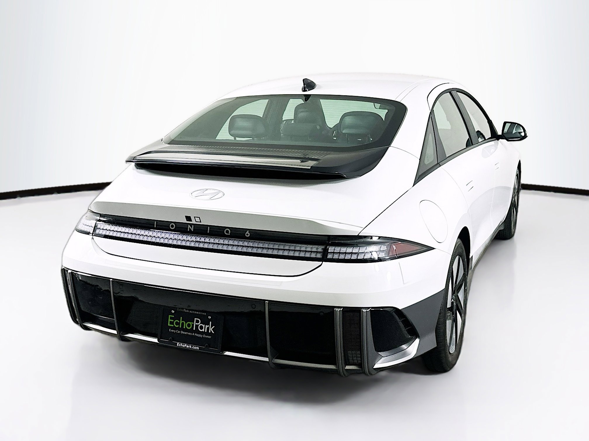 Used 2024 Hyundai Ioniq 6 SE image 9