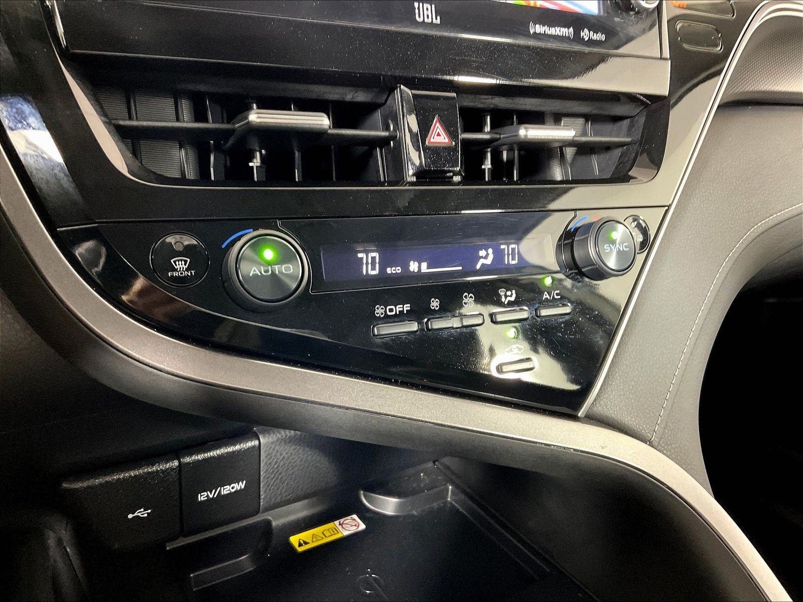 Used 2024 Toyota Camry XSE w/ Navigation Package FWD image 15