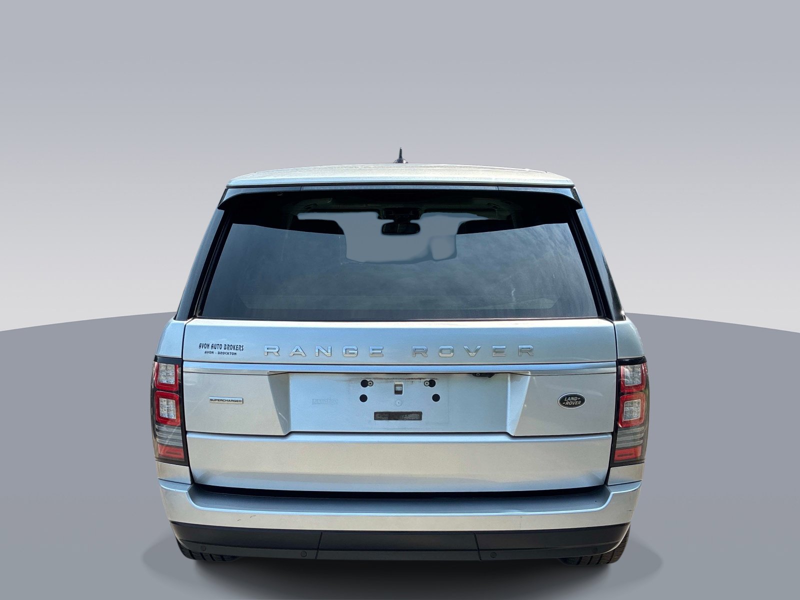 Used 2016 Land Rover Range Rover Supercharged AWD/4WD image 6