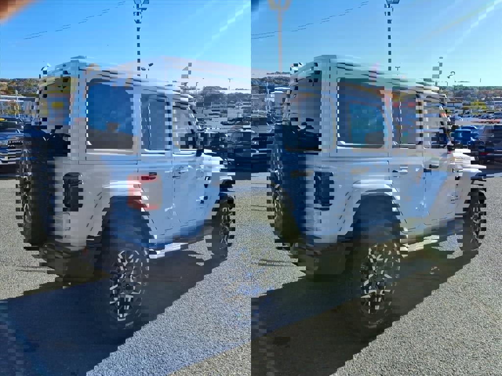 New 2026 Jeep Wrangler Unlimited Sahara image 6