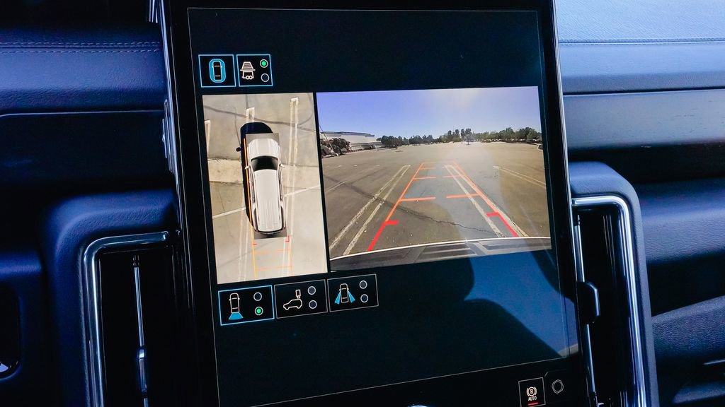 New 2026 GMC Yukon XL Denali image 22