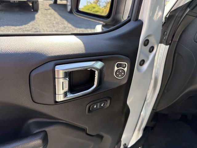 Used 2023 Jeep Wrangler Unlimited Sport AWD/4WD image 14