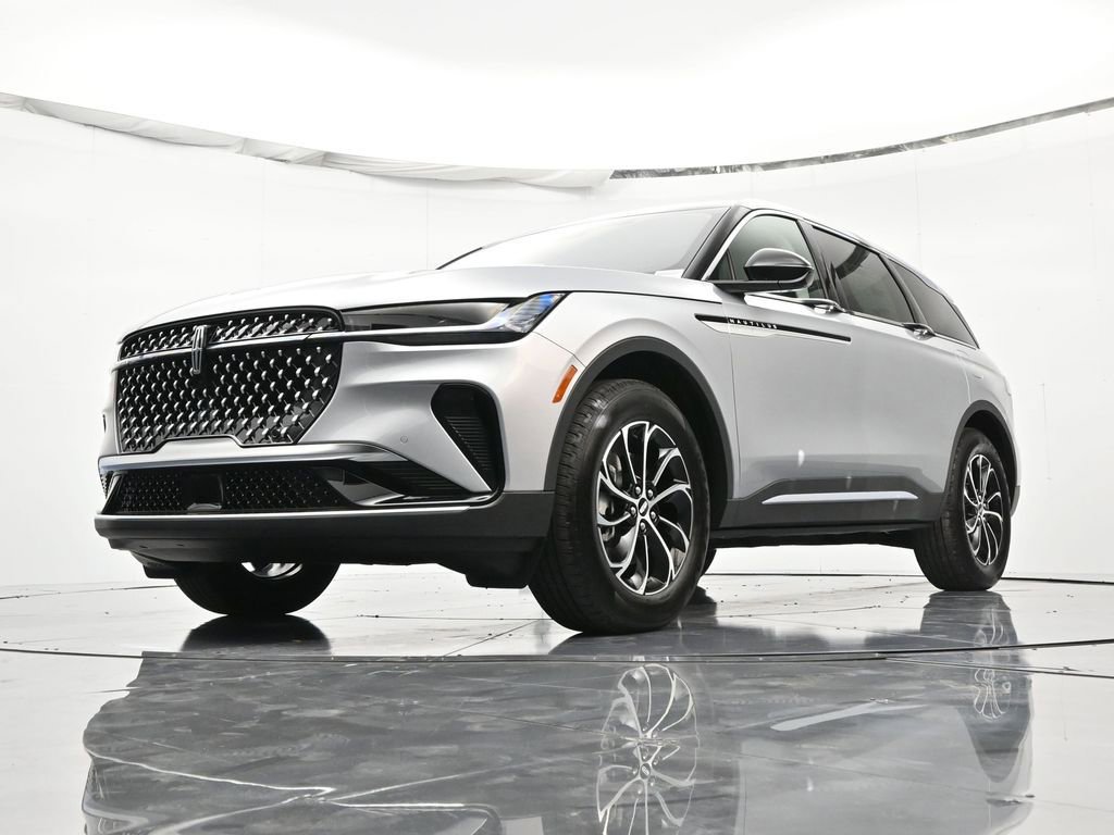 New 2026 Lincoln Nautilus Premier image 50