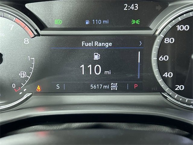 Used 2025 Cadillac XT5 Sportv image 12