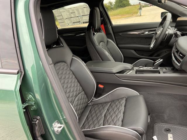 New 2026 Cadillac CT5 V RWD image 23
