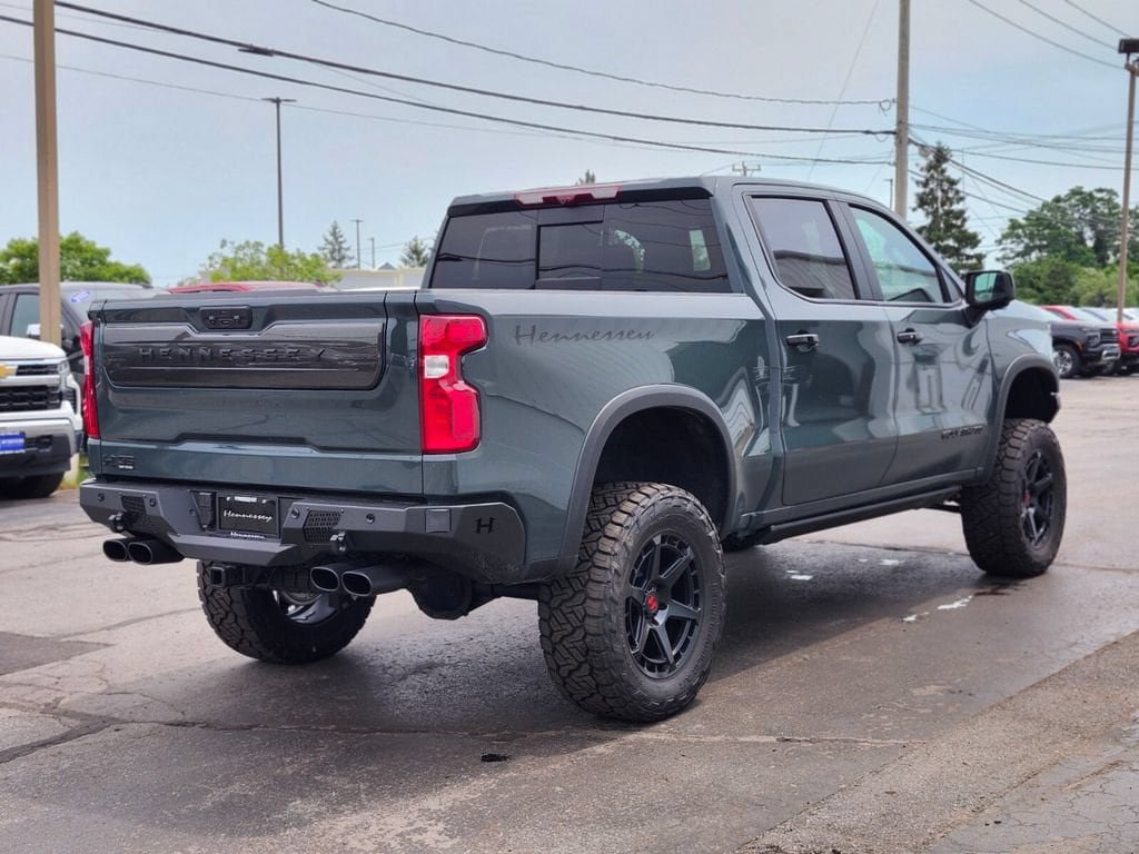 New 2026 Chevrolet Silverado 1500 ZR2 w/ Dark Appearance Package AWD/4WD image 5
