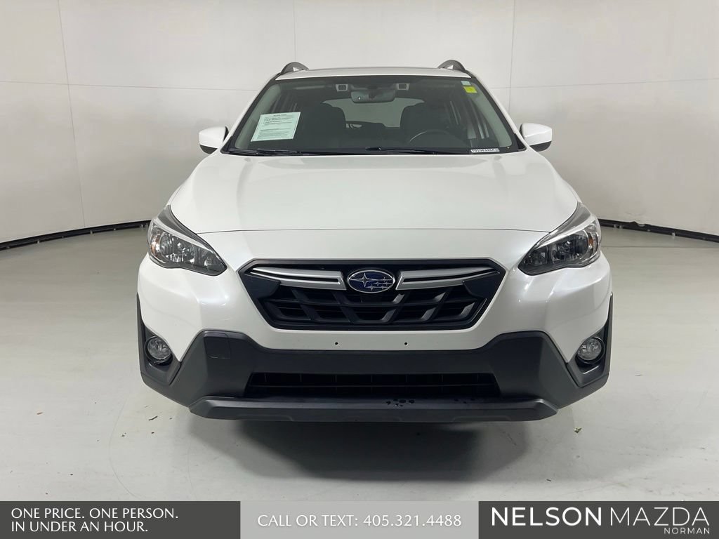 Used 2023 Subaru Crosstrek 2.0i Premium w/ Popular Package #3 AWD/4WD image 2