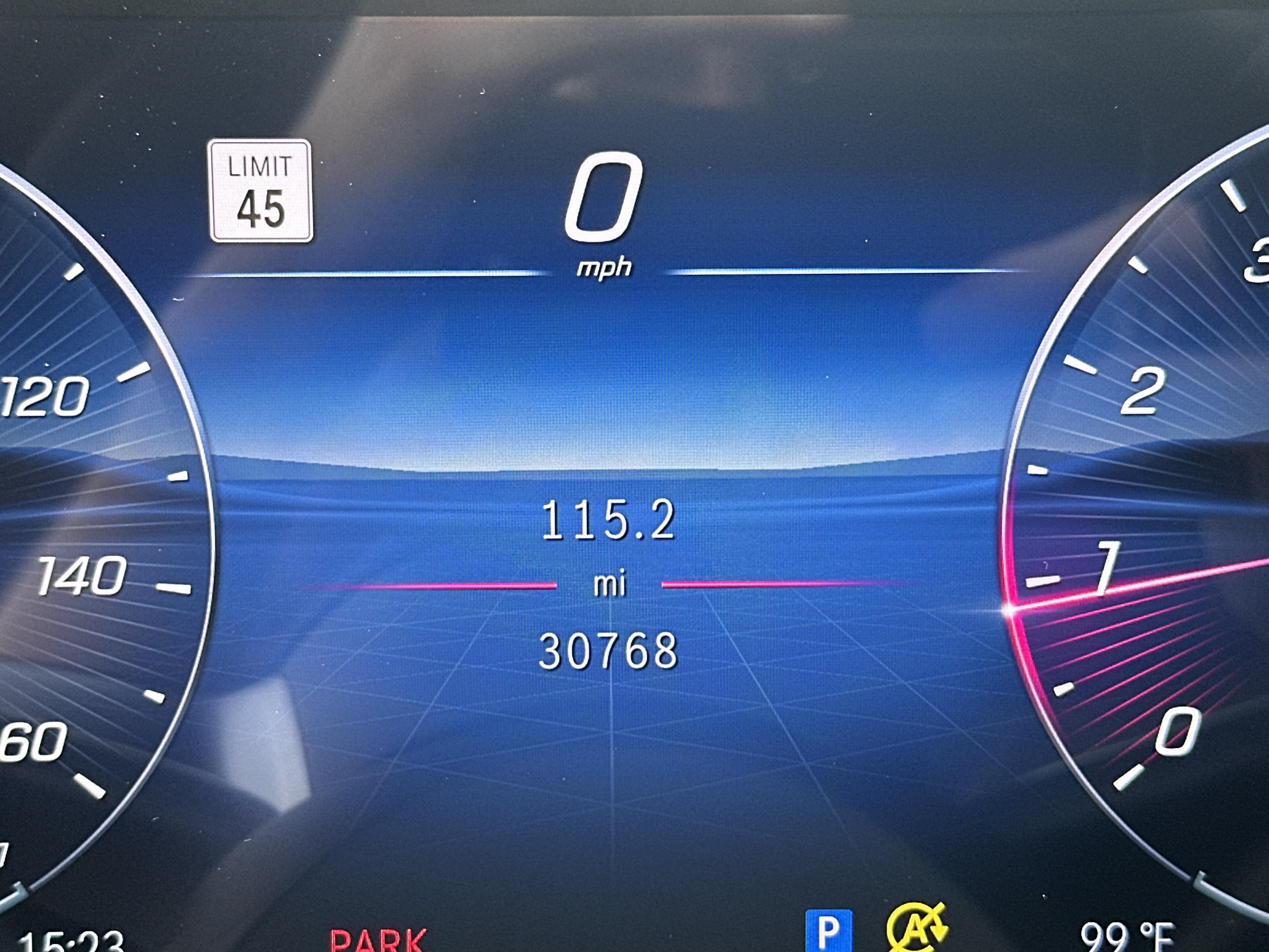 Used 2024 Mercedes-Benz CLE 300 4MATIC Coupe image 22