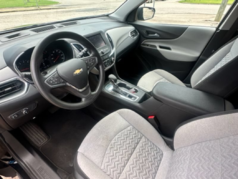 Used 2023 Chevrolet Equinox LS FWD image 6