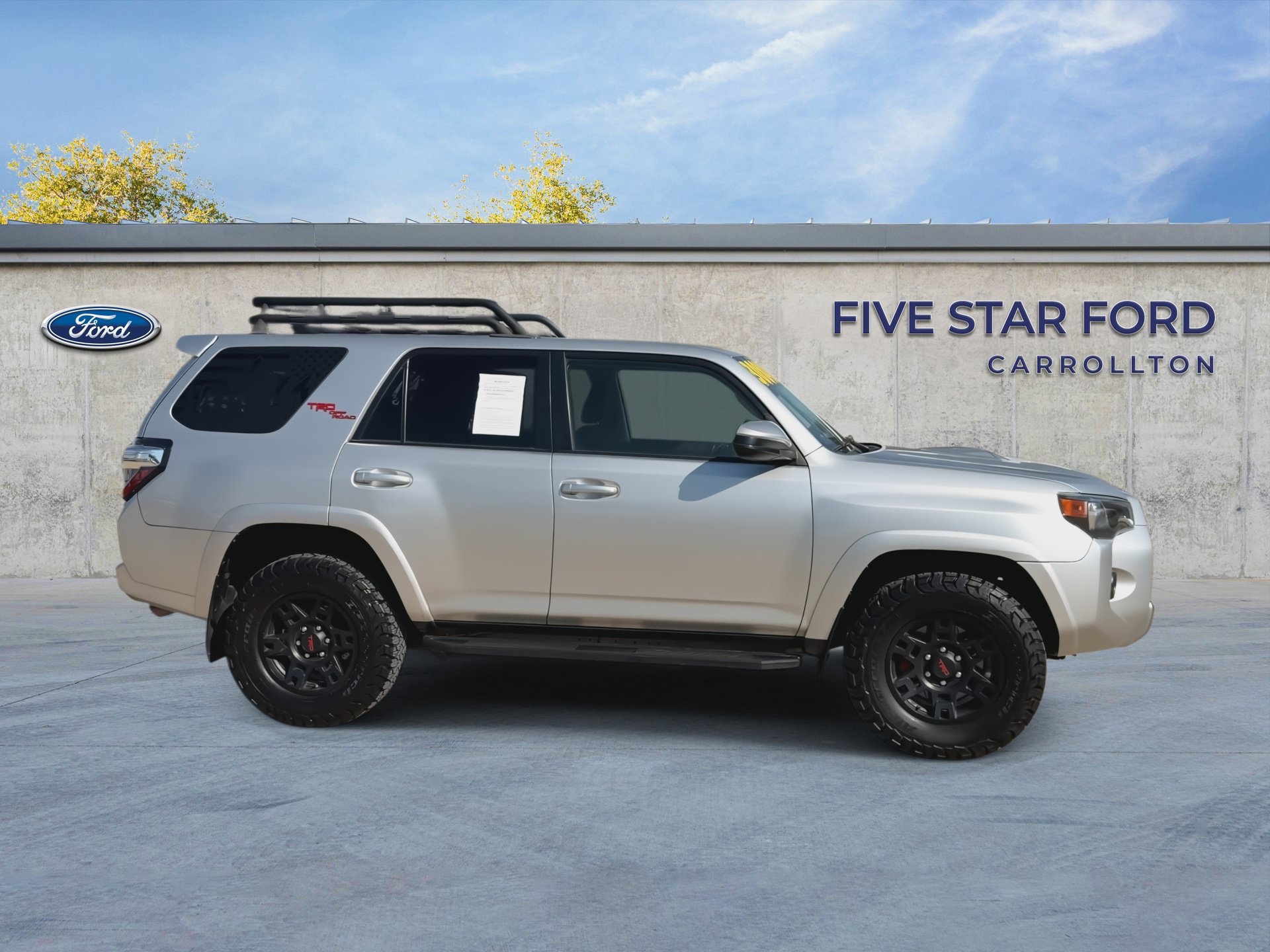 Used 2021 Toyota 4Runner TRD Off-Road AWD/4WD image 9