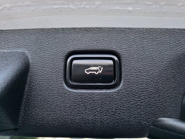 Certified 2023 Kia Sportage X-Line w/ X-Line Premium Package AWD/4WD image 11
