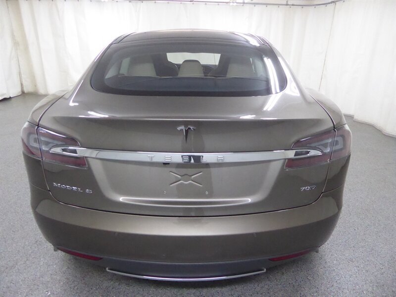 Used 2015 Tesla Model S 70D AWD/4WD image 6