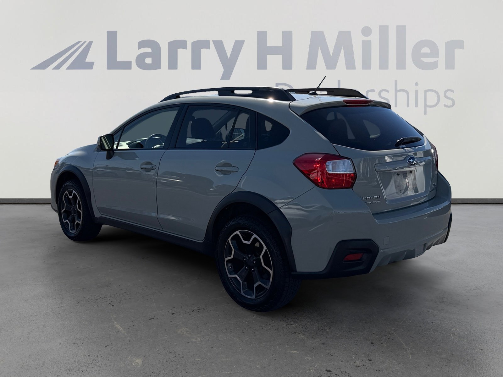 Used 2014 Subaru Crosstrek 2.0i Premium w/ Moonroof Package image 3
