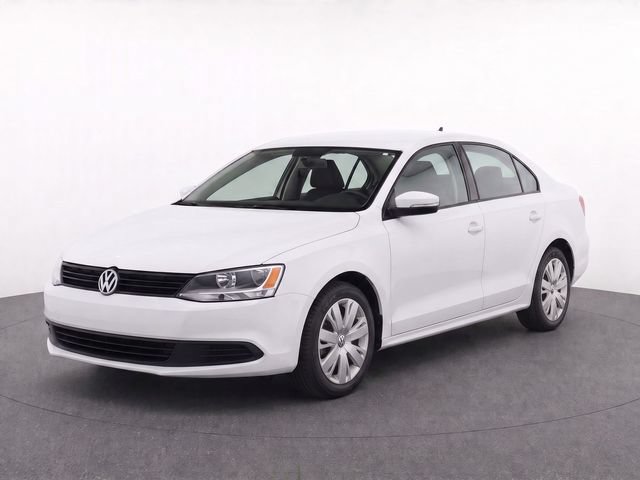 Used 2014 Volkswagen Jetta SE FWD image 2
