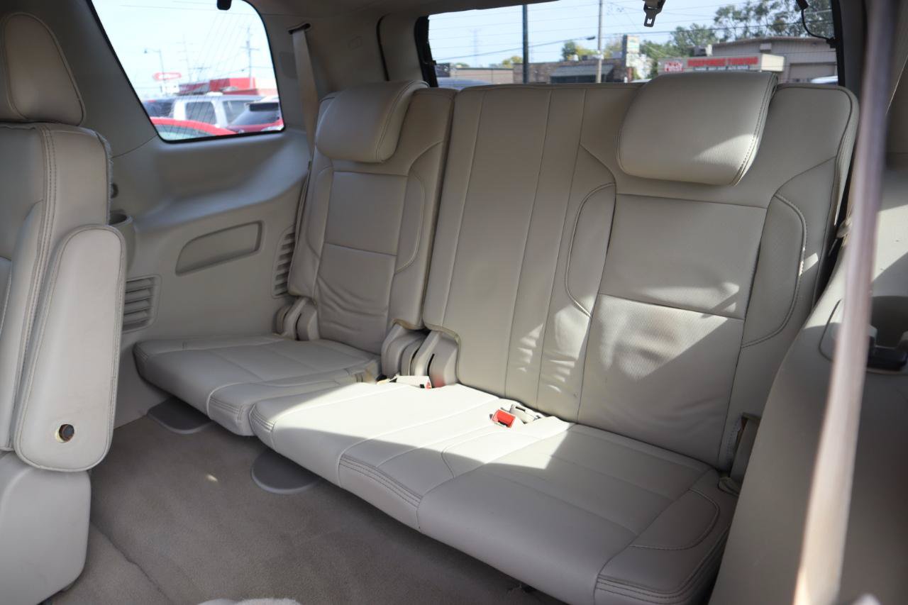Used 2017 GMC Yukon Denali w/ Open Road Package AWD/4WD image 16