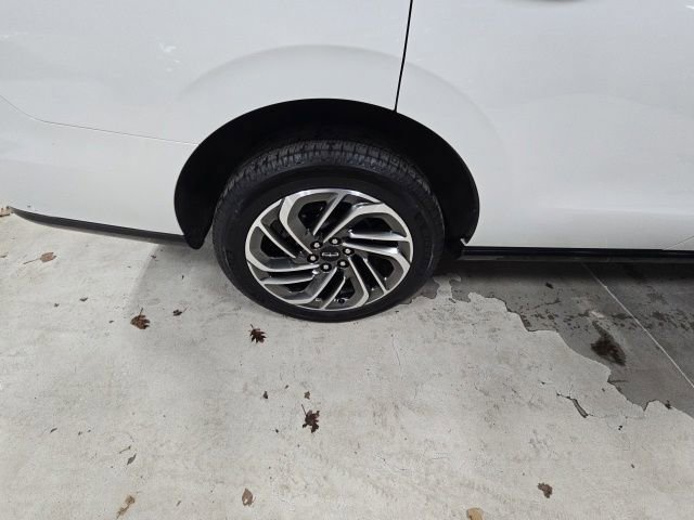 Used 2025 Lincoln Navigator Reserve AWD/4WD image 10