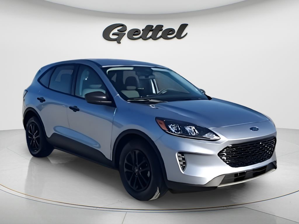 Used 2022 Ford Escape S image 2