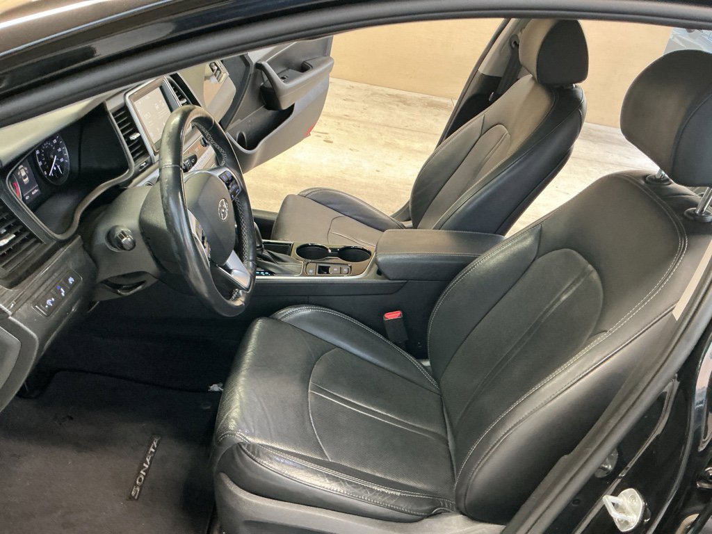 Used 2019 Hyundai Sonata Limited image 11