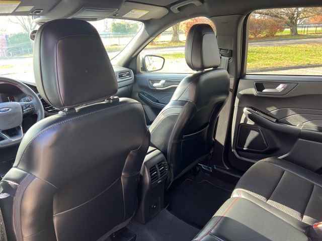 Used 2023 Ford Escape ST-Line image 27