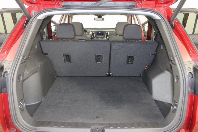 Used 2024 Chevrolet Equinox LT image 17