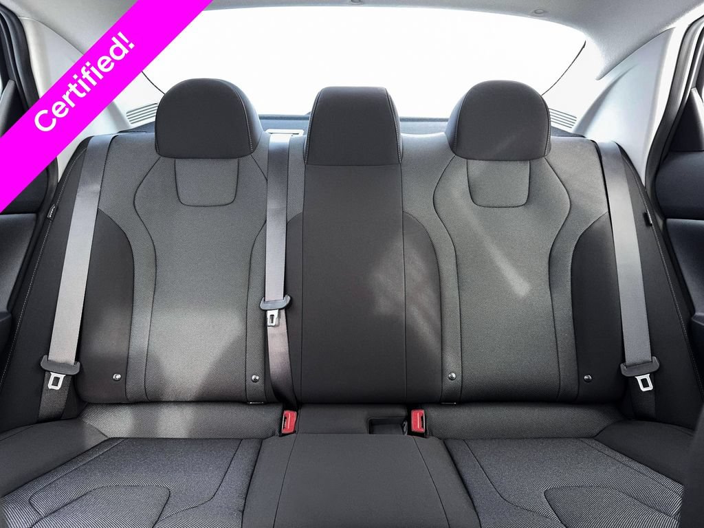 Used 2026 Hyundai Elantra SE FWD image 16