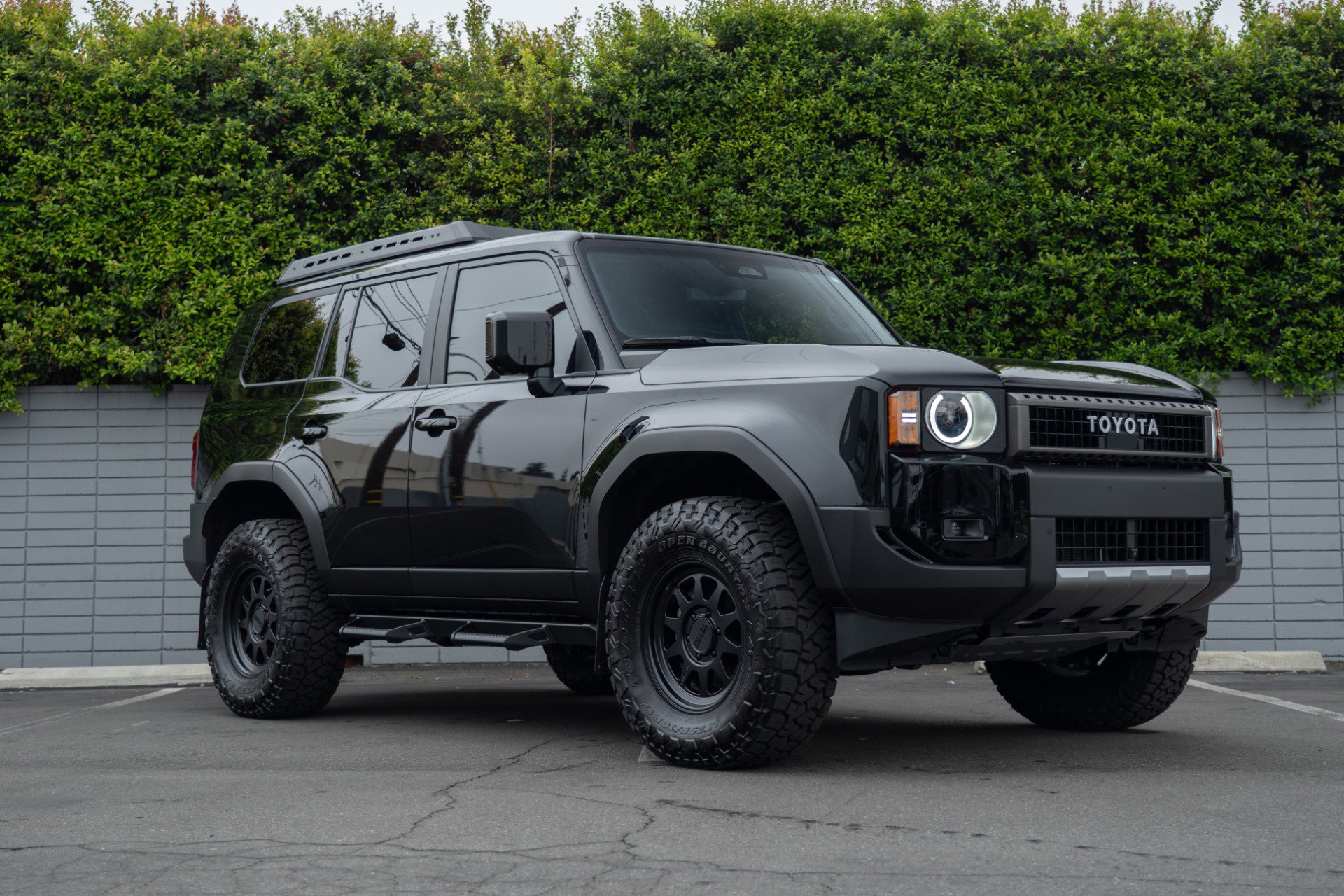 Used 2024 Toyota Land Cruiser image 18