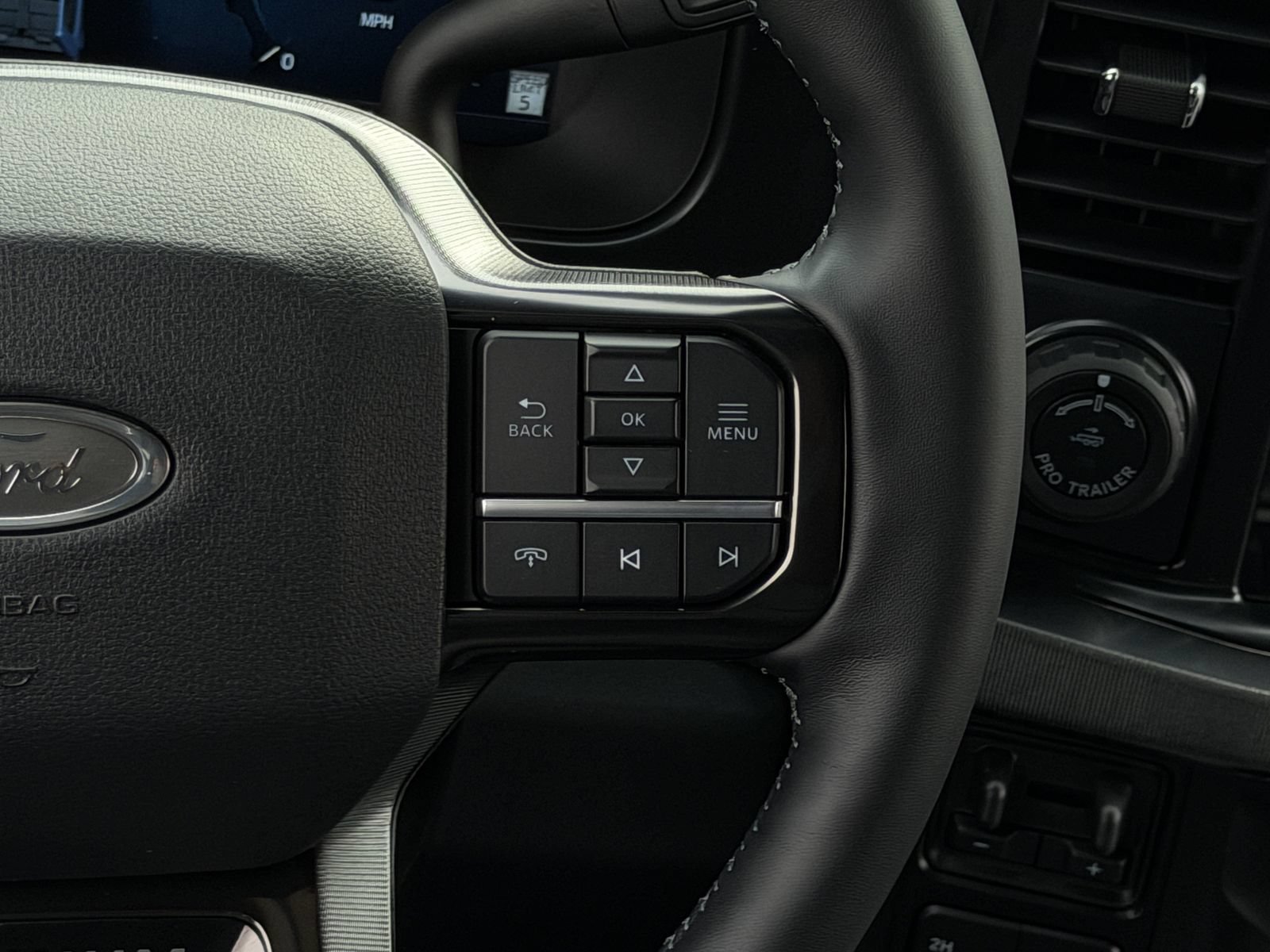 New 2026 Ford F250 Platinum AWD/4WD image 16