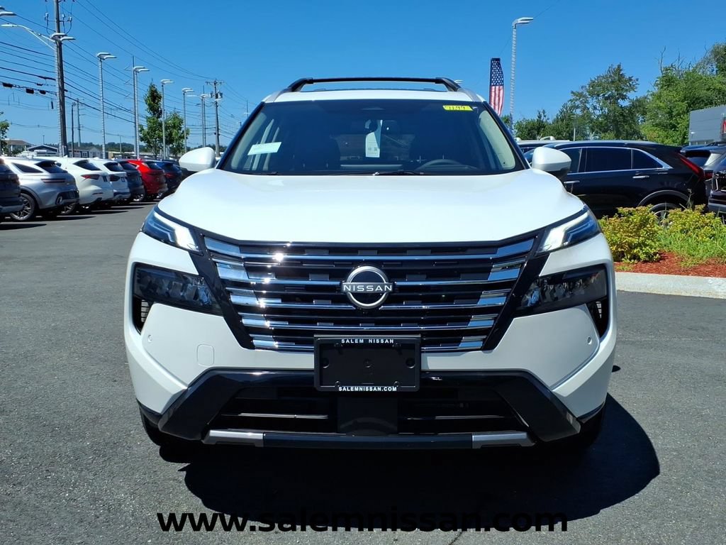 New 2026 Nissan Rogue Platinum w/ Platinum Premium Package AWD/4WD image 2