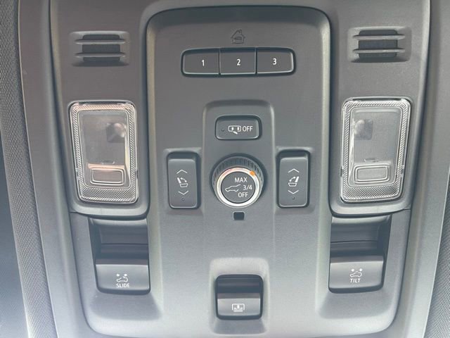 Used 2024 GMC Yukon AT4 image 14