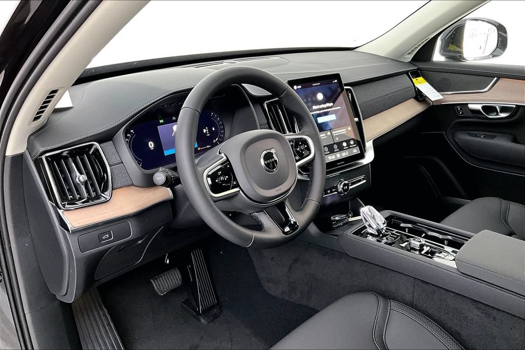 New 2026 Volvo XC90 B5 Plus AWD/4WD image 22