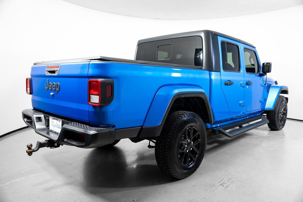 Used 2023 Jeep Gladiator Sport AWD/4WD image 9
