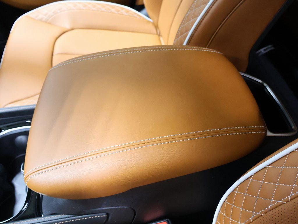 New 2026 Chrysler Pacifica Pinnacle w/ Trailer Tow Group image 29