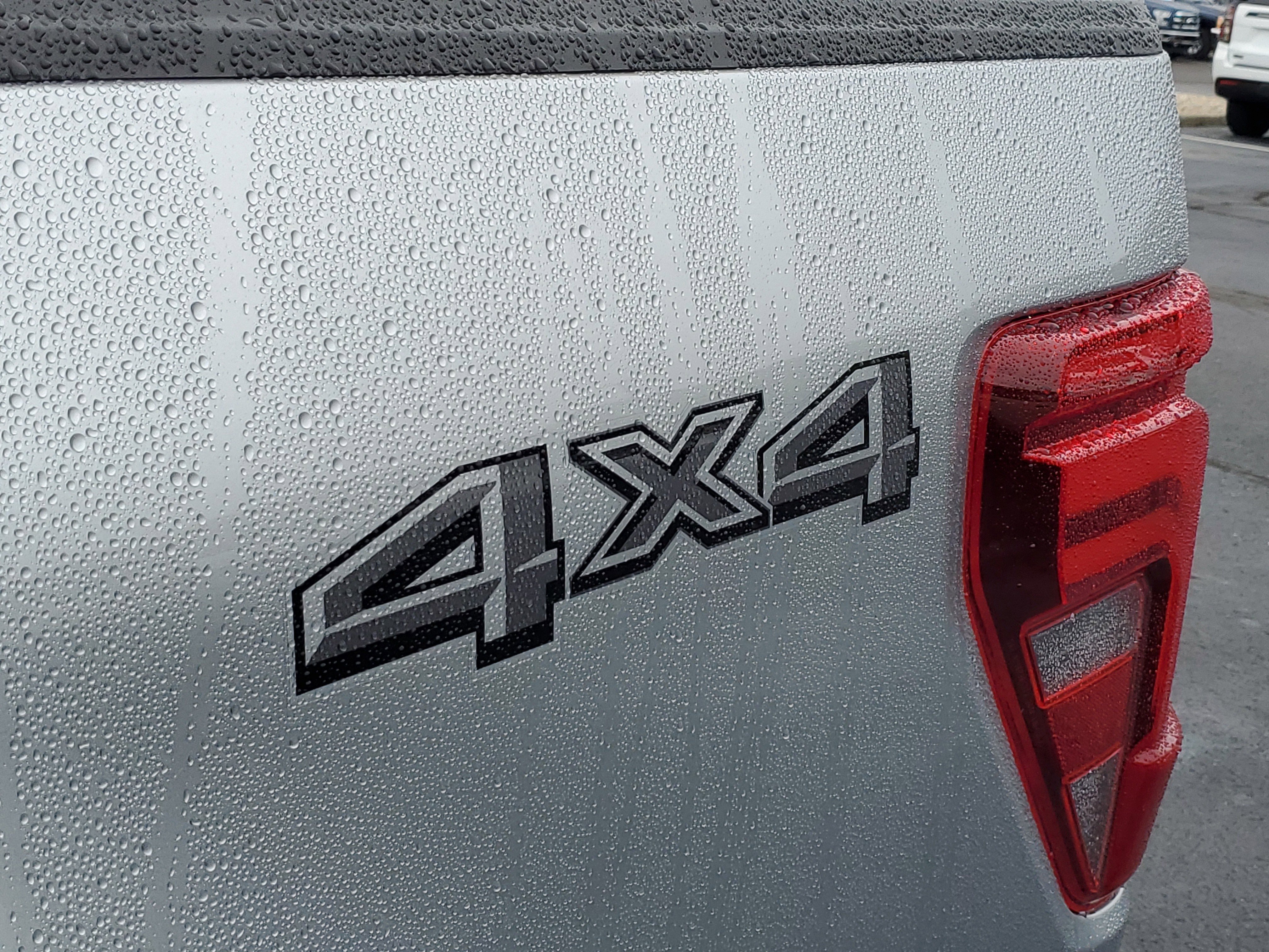 New 2025 Ford F150 Platinum w/ Equipment Group 702A High image 9