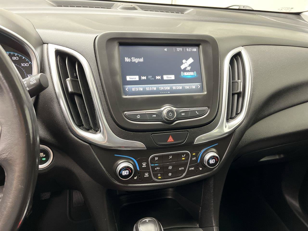 Certified 2018 Chevrolet Equinox LT AWD/4WD image 16