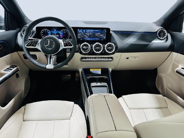 Used 2026 Mercedes-Benz GLA 250 4MATIC image 6