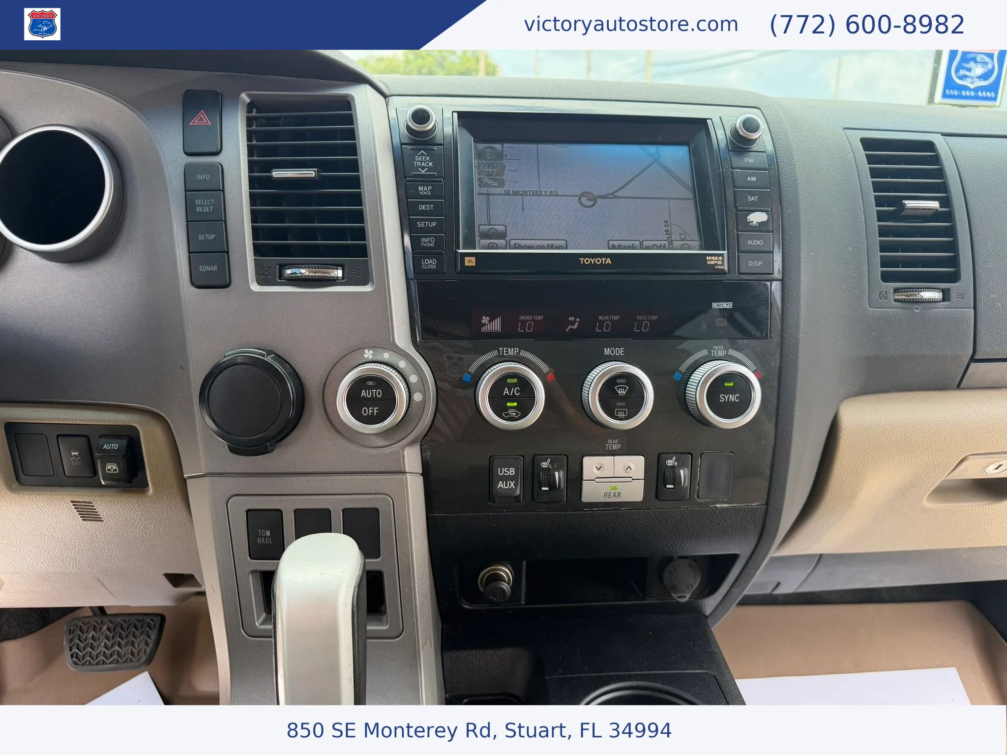 Used 2012 Toyota Sequoia Limited RWD image 33