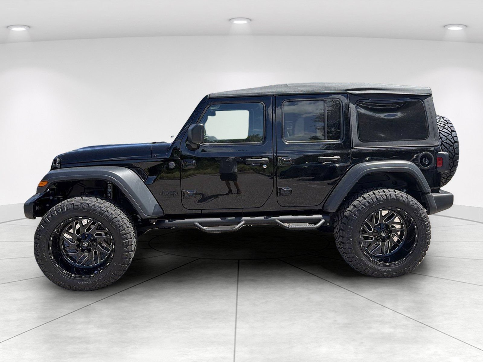 Used 2026 Jeep Wrangler Unlimited Sport AWD/4WD image 7