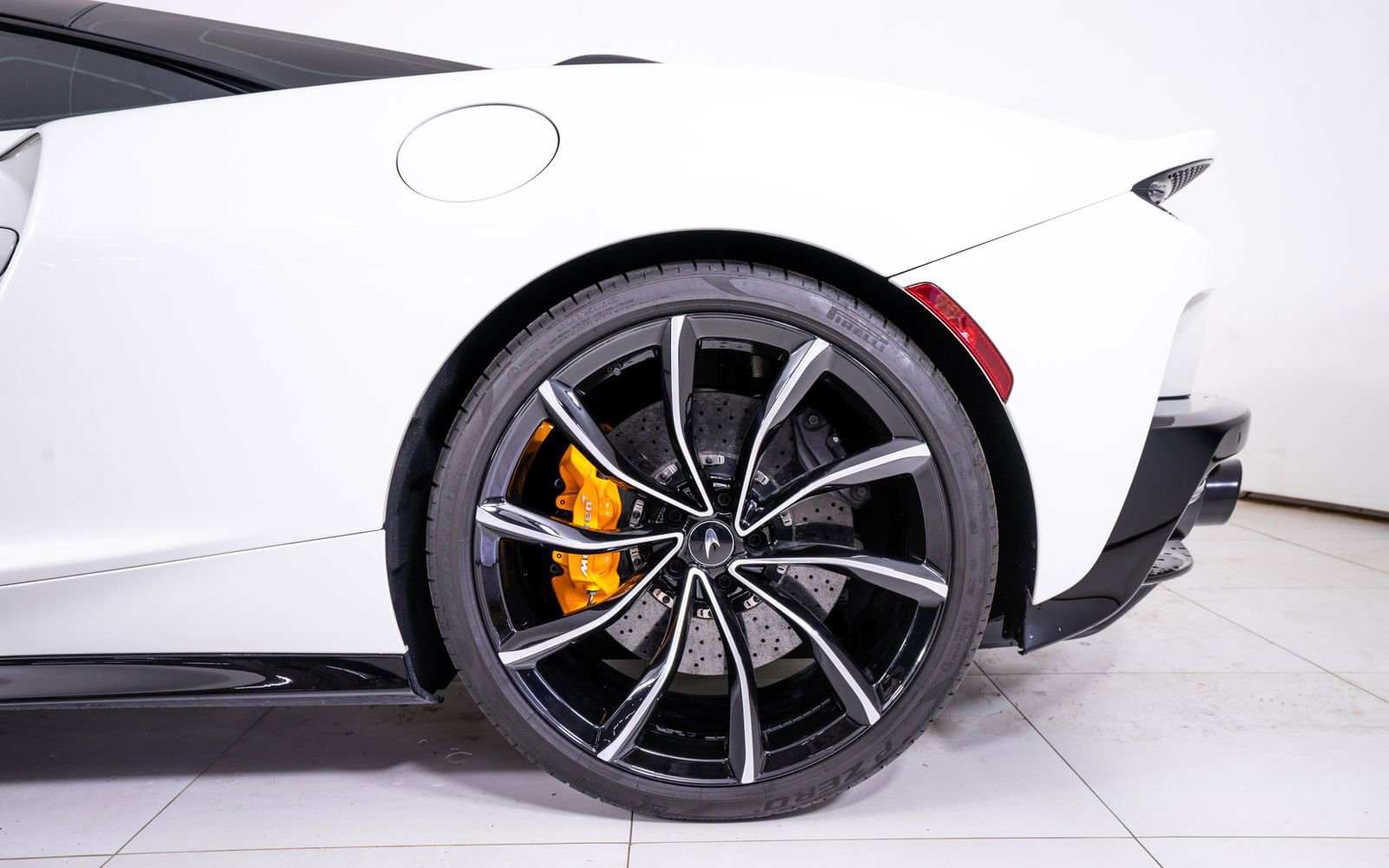 Used 2025 McLaren GTS RWD image 14