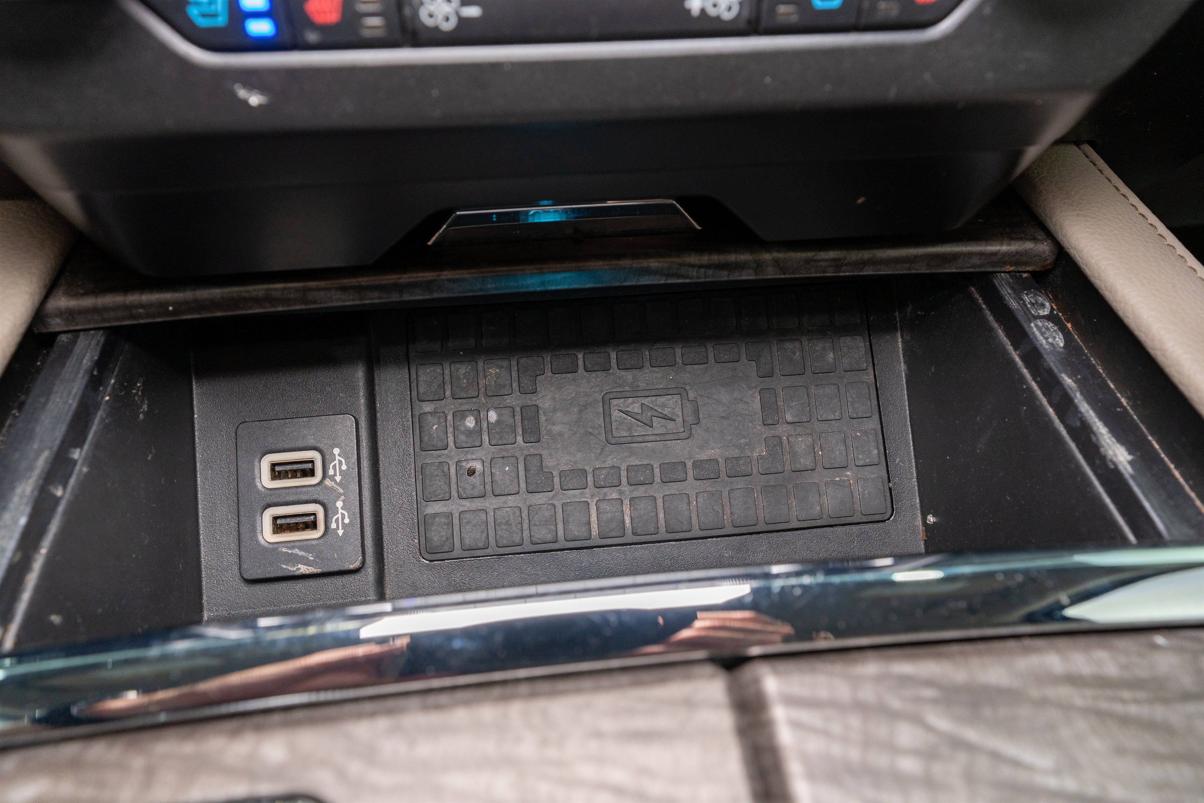 Used 2019 Ford Expedition Limited RWD image 25