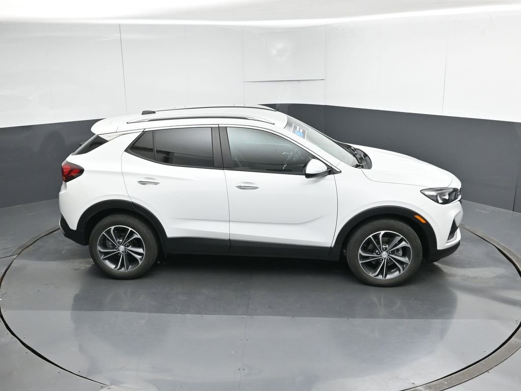 Used 2022 Buick Encore GX Select FWD image 53